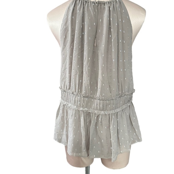 Joie light grey silk blouse. Beautiful details. Size M - Picture 15 of 16